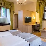 Romantik Schloss Hohenstein 4*