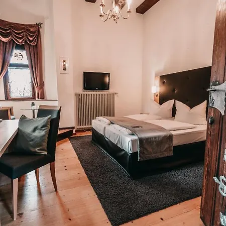 Romantik Schloss Hohenstein Szálloda Ahorn