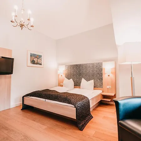 Hotell Romantik Hotel Schloss Hohenstein