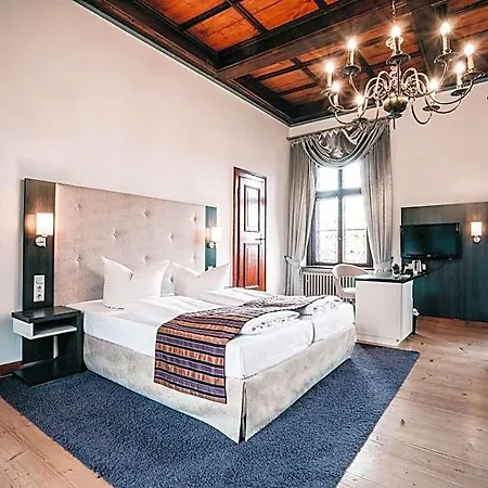 Hotel Romantik Schloss Hohenstein 4*