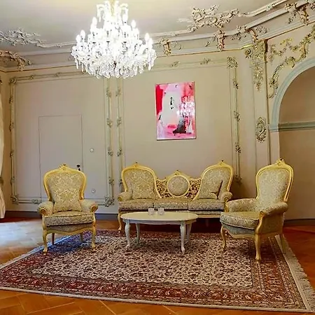 Romantik Schloss Hohenstein Szálloda 4*