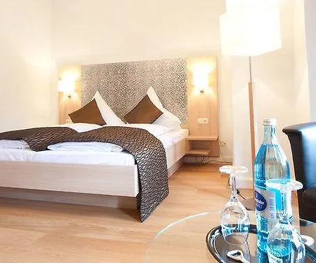 Hotell Romantik Hotel Schloss Hohenstein Ahorn (Bavaria)