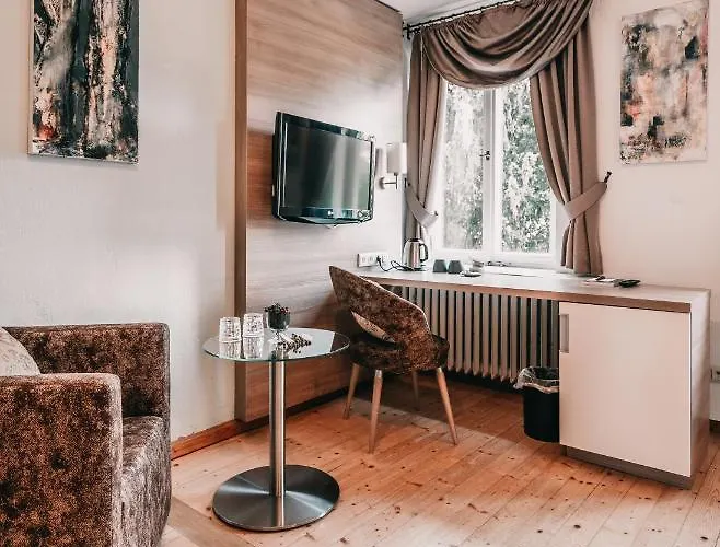 Romantik Schloss Hohenstein Hotel 4*
