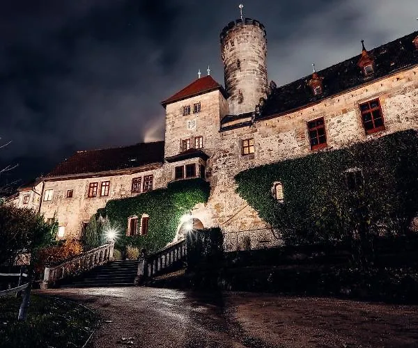 Romantik Schloss Hohenstein 4*