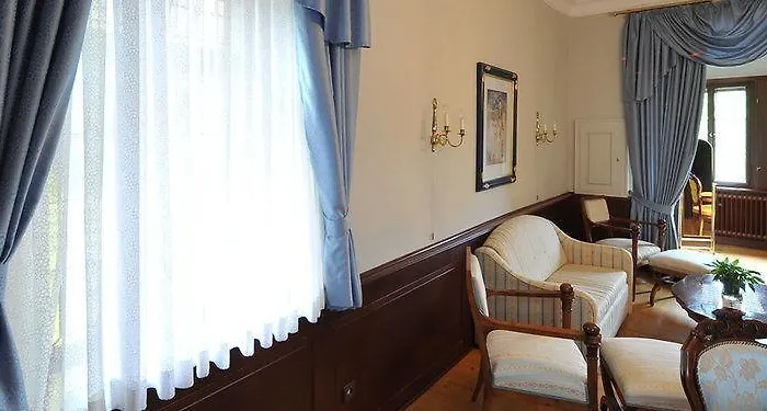 Hotel Romantik Schloss Hohenstein 4*