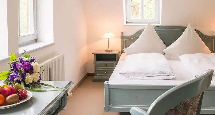 Romantik Schloss Hohenstein Ahorn (Bavaria)