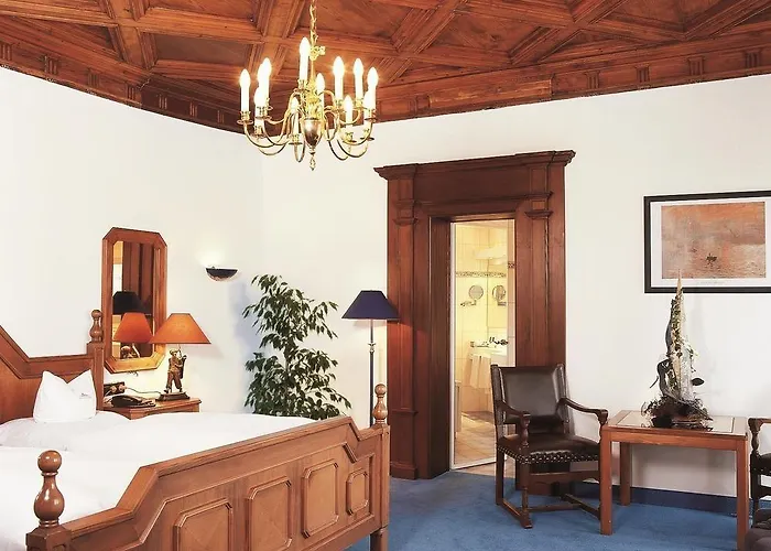 Romantik Schloss Hohenstein 4*